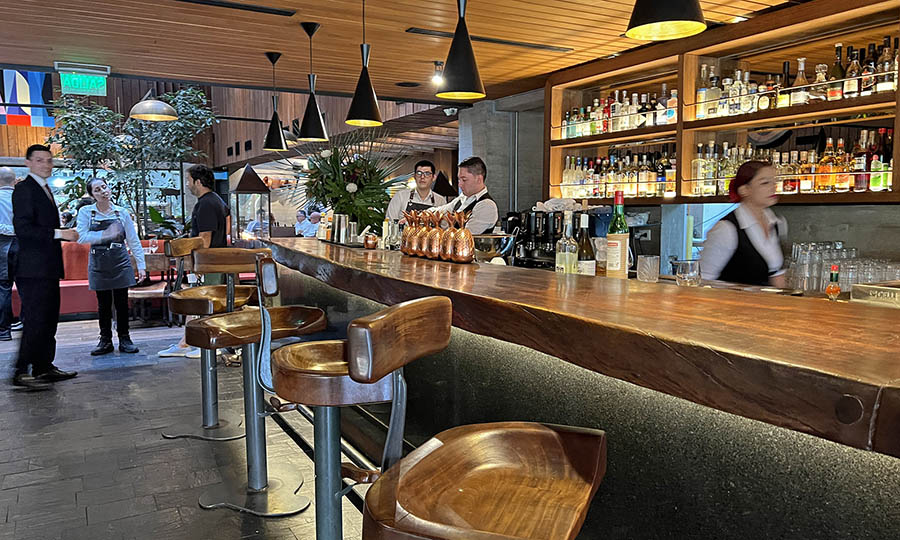 La barra de Rubaiyat - Rubaiyat