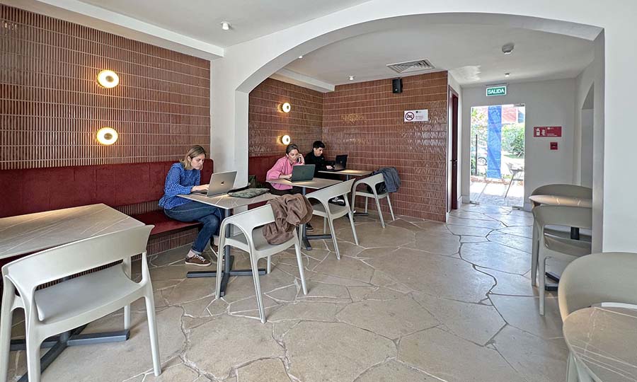 Salón principal de Bottega Brunapoli