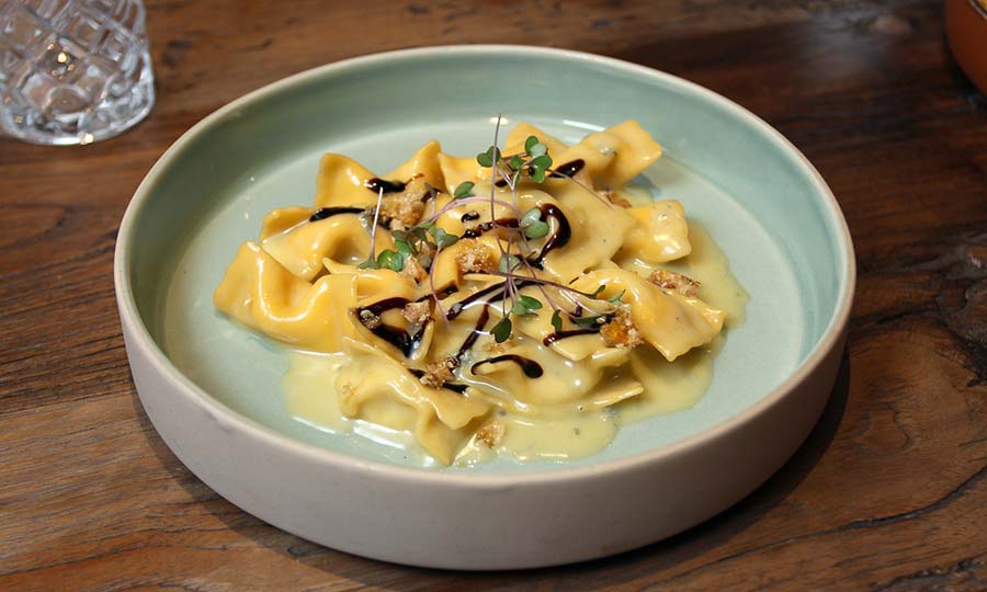 Fagottini con salsa gorgonzola