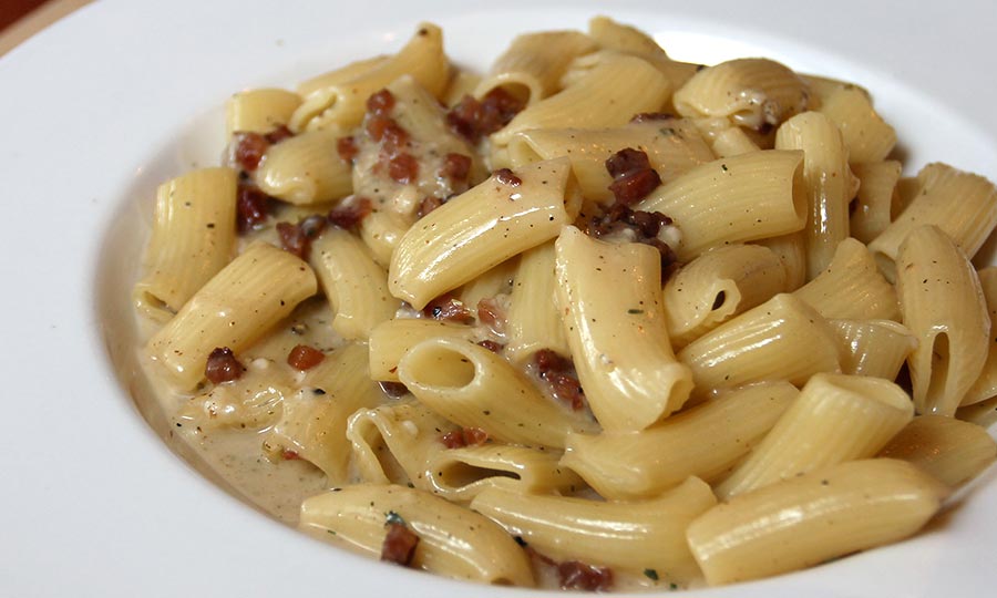 Poderosos Rigatoni a la Gricia - Signore Pizza