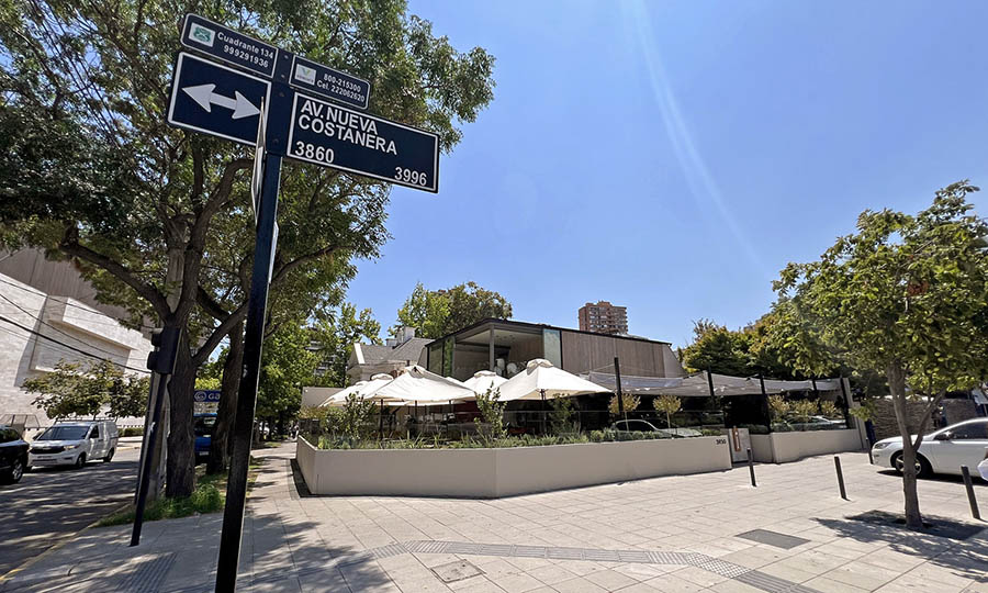 Fachada del resturante Ronda en Nueva Costanera - Ronda Restaurante