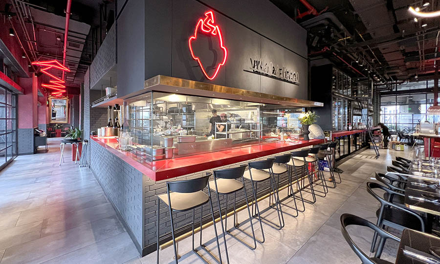 La cocina parrillas a la vista de Diablo - Diablo Vino y Fuego