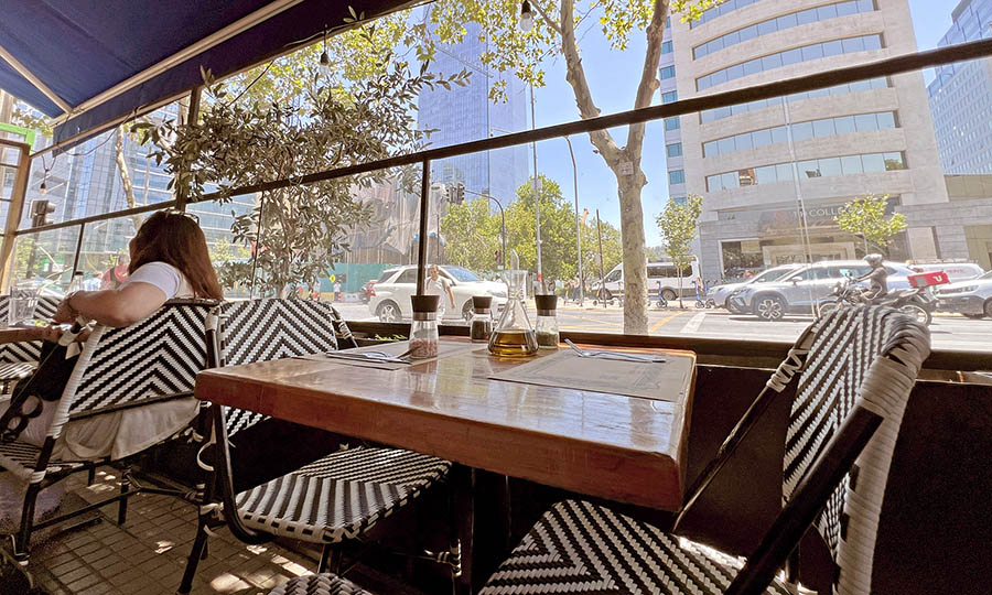 La terraza de Signore pizza, pasta, bar - Signore Pizza