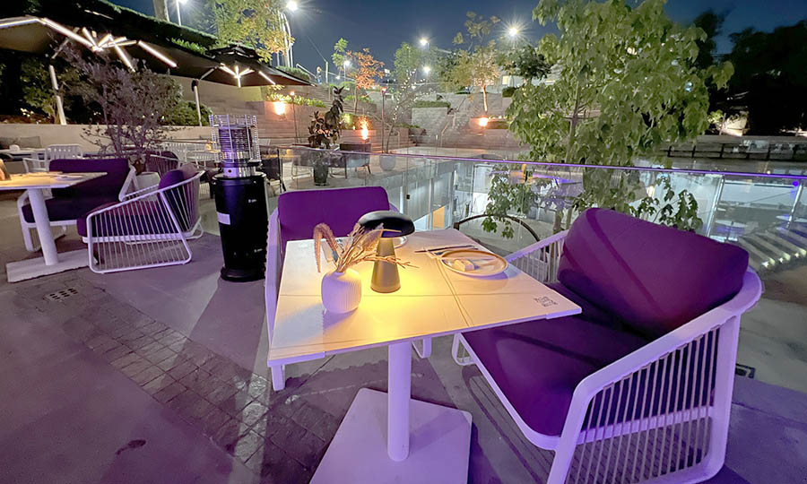 La terraza de EXÒ en el piso -1