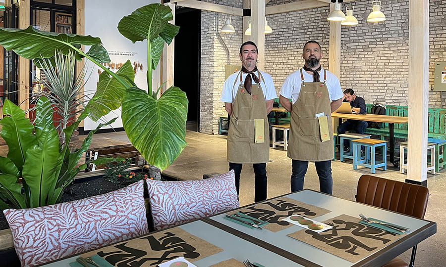 El sal�n interior de Casa Asa en MUT - Casa Asa - MUT