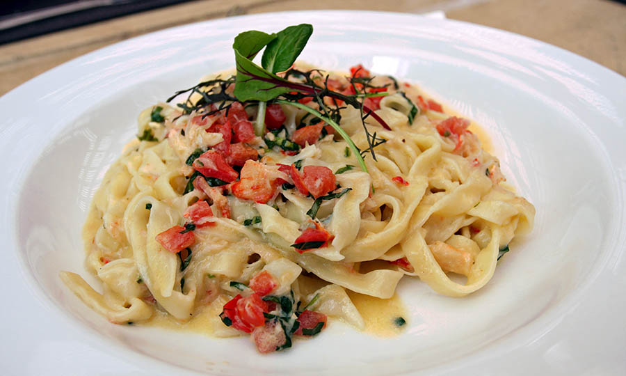 Fetuccini con centolla - Tanino de Casas Del Bosque