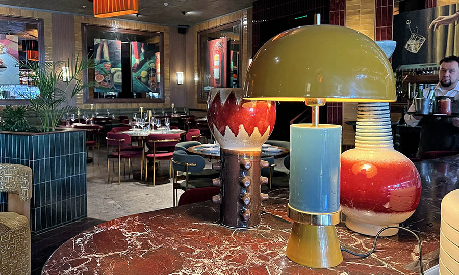 Detalles en el restaurante Jer�nimo