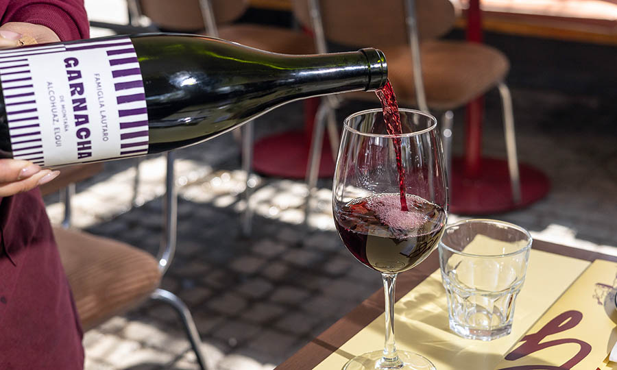 Vinos de la casa por copa - Gino Lautaro
