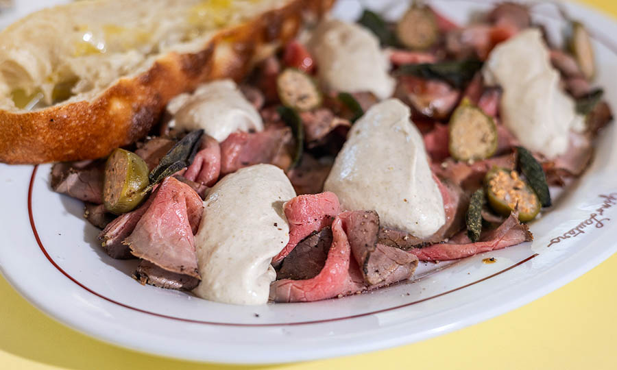 Famoso Vitel Ton� (as� lo llaman) - Gino Lautaro
