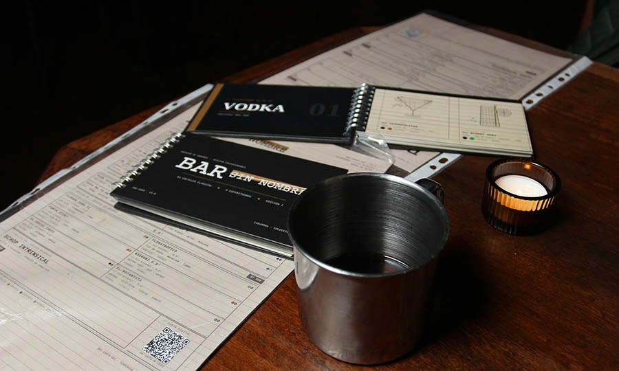 La educativa carta de cocteler�a del Bar Sin Nombre - Bar Sin Nombre