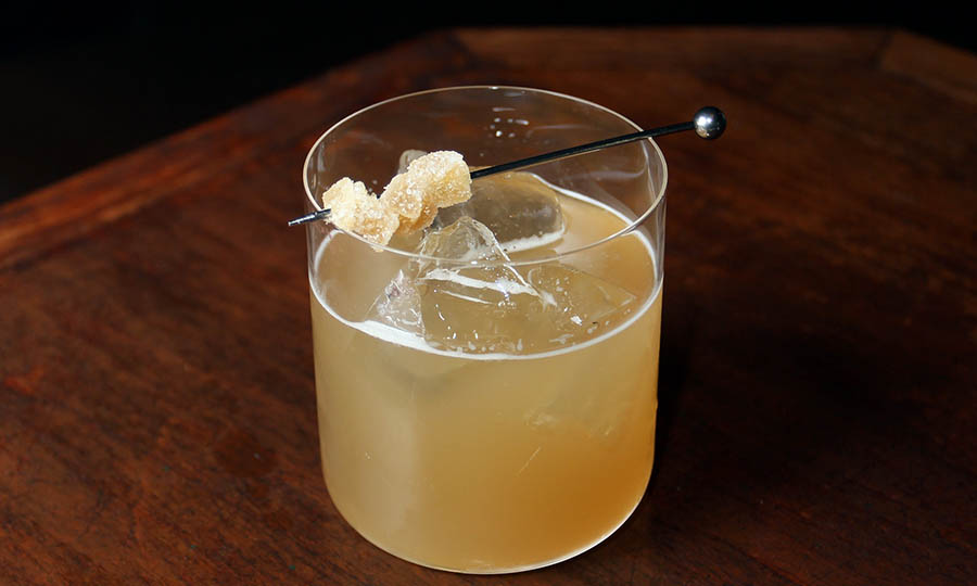 Magistral C�ctel Penicillin - Bar Sin Nombre