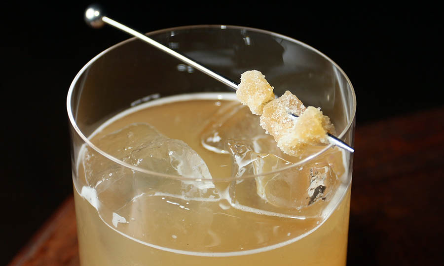 Magistral C�ctel Penicillin - Bar Sin Nombre