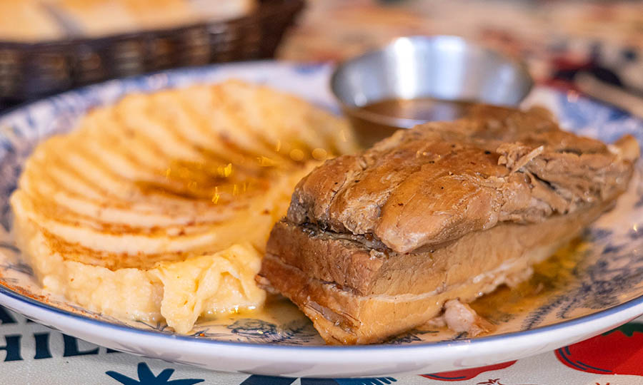 imperdible carnoso costillar de cerdo con pur� picante - El Hoyo - Barrio Italia
