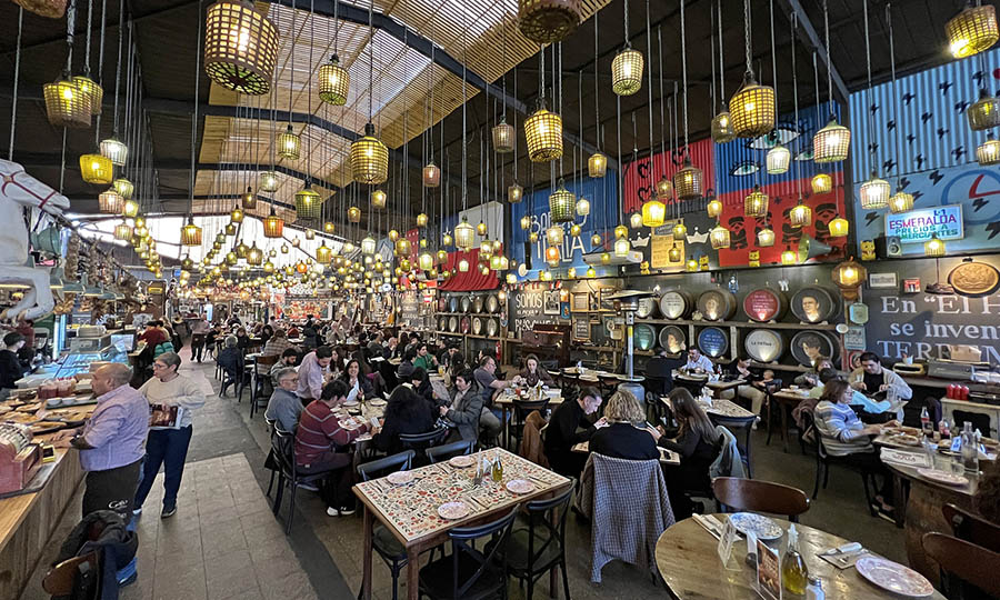La gran �nave comedor� del nuevo restaurante El Hoyo - El Hoyo - Barrio Italia