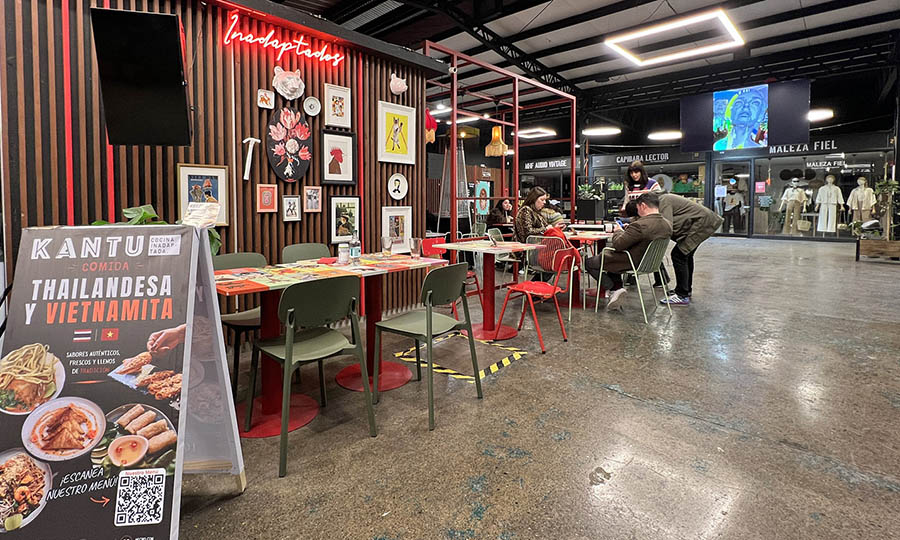 El local de Kantu al interio del Mercado Condell en Barrio Italia