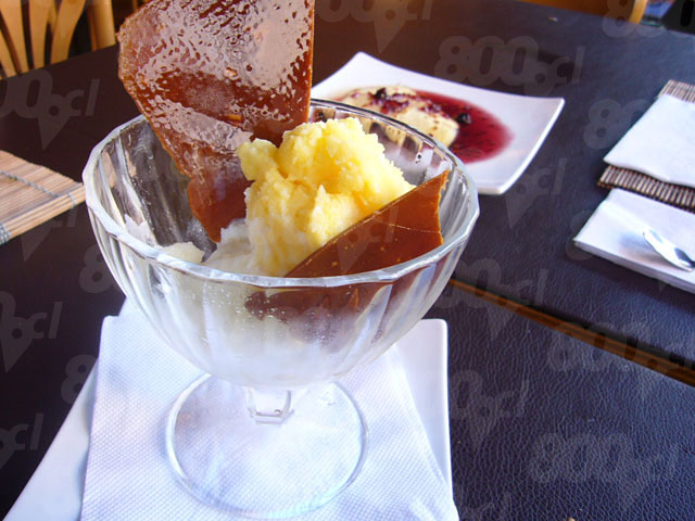 Helado de pi�a thai y naranja jengibre - Zabo (Lastarria)