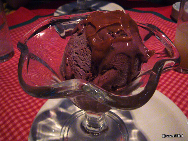 Postre de Helado de Chocolate - Tiramis