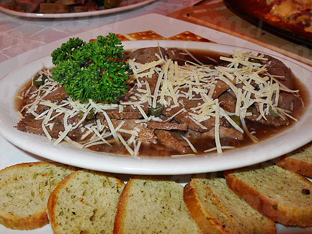 Lengua a la vinagreta - Club Santiago