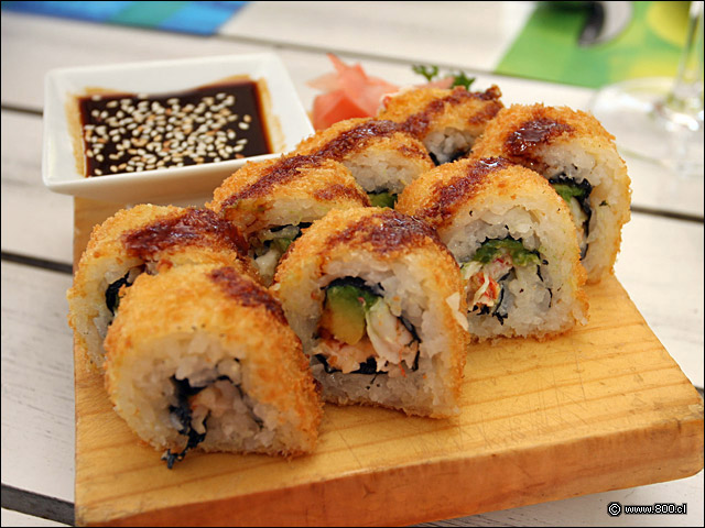 Roll Acevichado - La Mar Cebichera