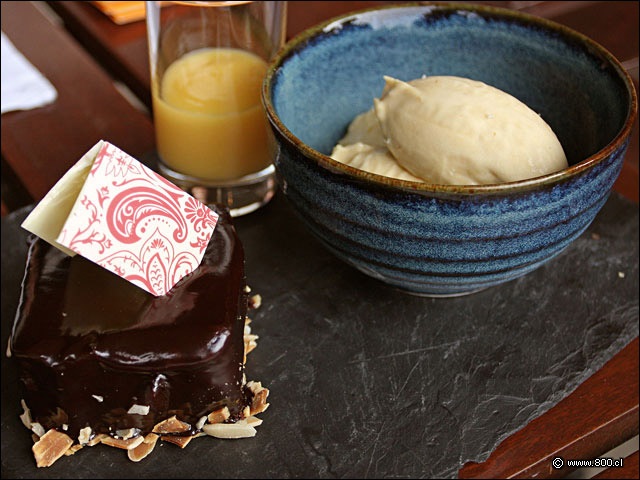 Torta de Chocolate depostre - Senso - Mandarin Oriental Santiago