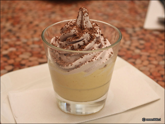 Suspiro de Chirimoya - Tambo (Lastarria)