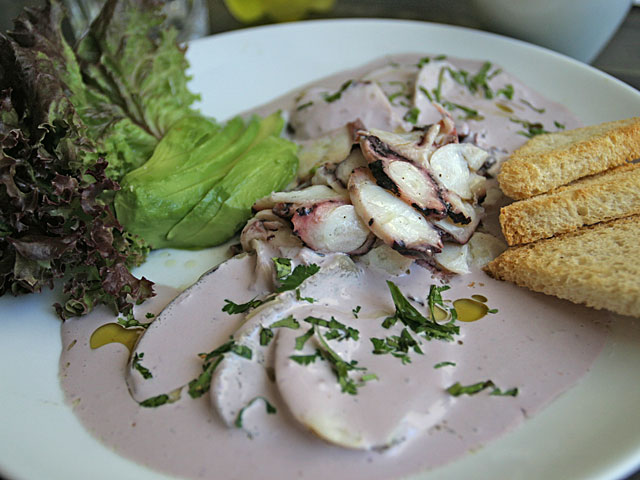 Pulpo y locos al olivo - Tambo (Lastarria)