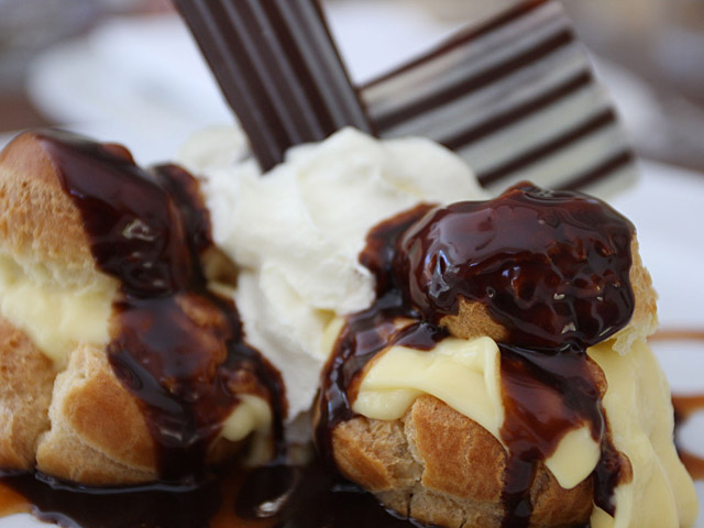 Profiteroles - Nolita - Isidora