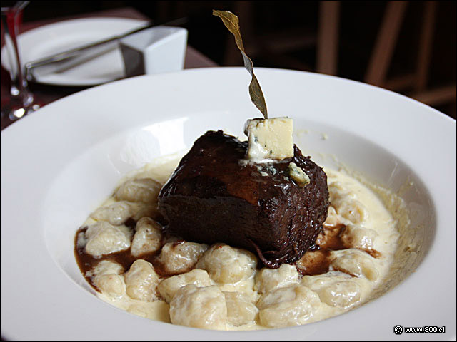 Plateada de Wagyu con oquis - Cvico Moneda (Plaza de la Ciudadana)