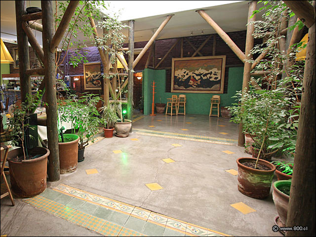 Tragaluz - Alfresco Peruan�simo (Recoleta)