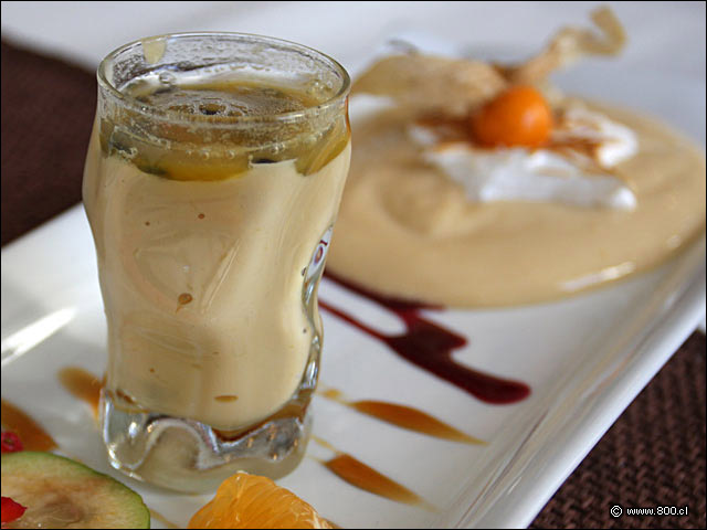 Suspiro de Maracuy� con Espuma de Sour - Sol de M�ncora