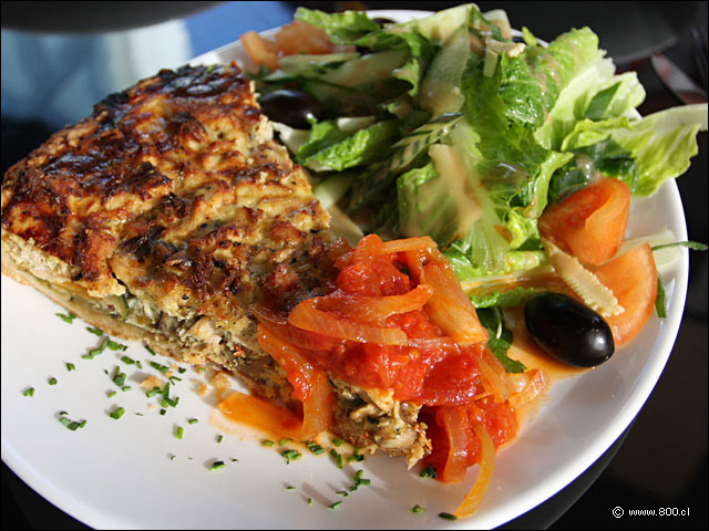 Quiche de Pollo y Vegetales - Caf Melba - Riesco