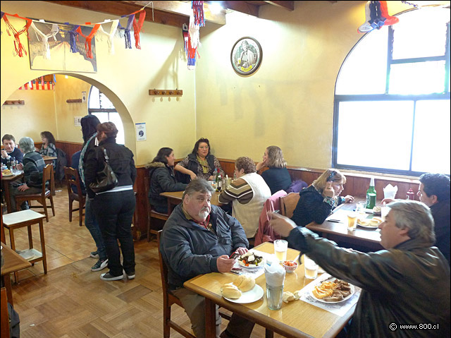 El saln interior del restaurante El Hoyo - El Hoyo