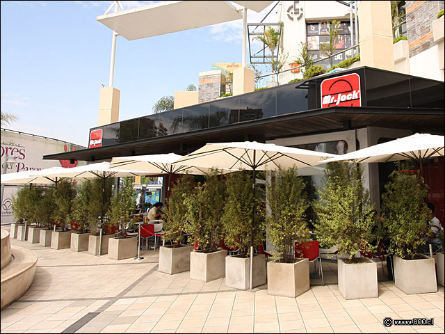 Fachada - Mr. Jack - Parque Arauco