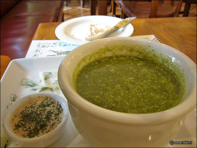 Sopa de Hinojo y Berros - Le Flaubert