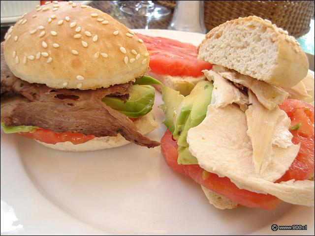 Sandwich de Roast Beef y Pavo - Le Fournil - Vitacura