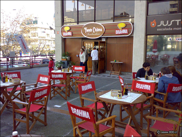 Terraza - Fuente Chilena - Apoquindo