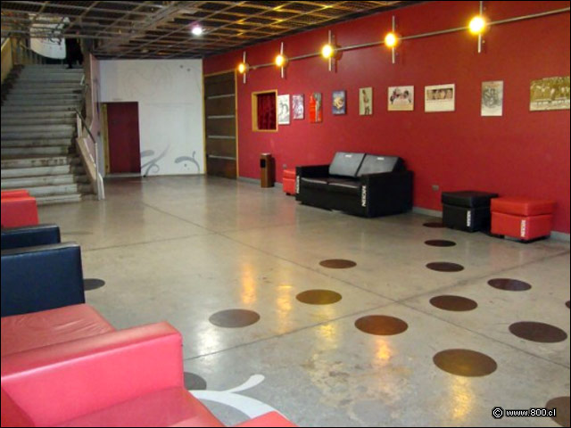 Foto de San Gin�s - Plaza Vespucio