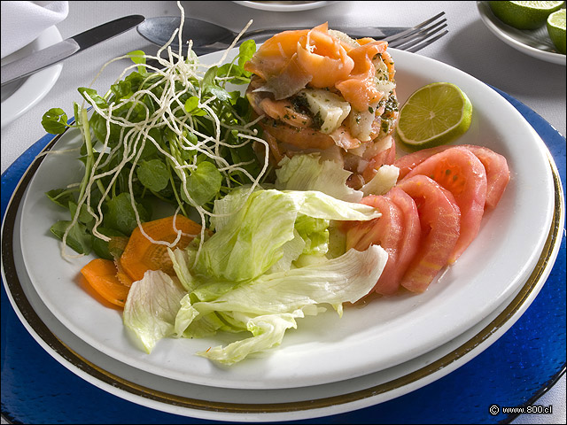 Torta de Salm�n y Alcachofas - Puerto Marisko