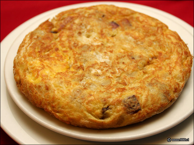 Tortilla espaola con chorizo - La Bodeguilla de Cristbal