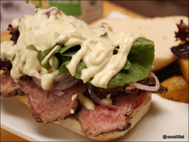 Detalle de Sndwich de Roast Beef de Ternera - La Terraza Gourmat