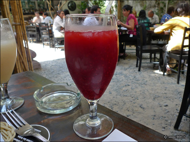 Jugo de Frambuesa - Restobar The Clinic