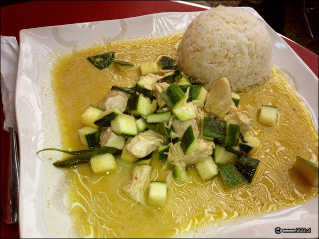 Curri Khang Kheaw Wan Gai