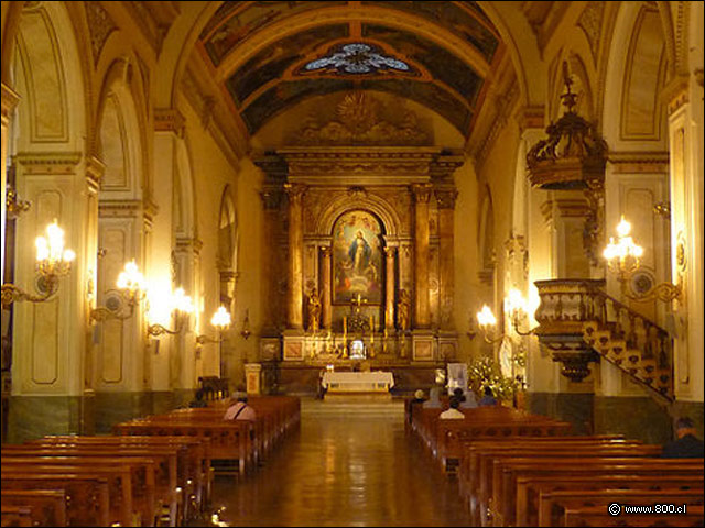 Interior de la Iglesia de San Agustn en Santiago de Chile - Iglesia de San Agustn