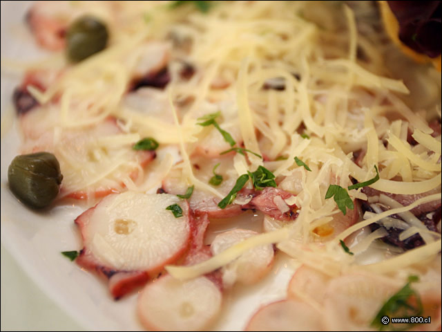 Carpaccio de Pulpo - Enebro