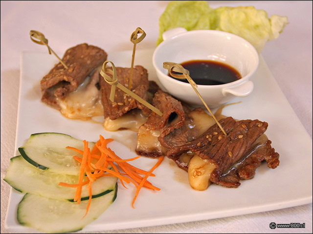 Brochetas de Lomo y Queso