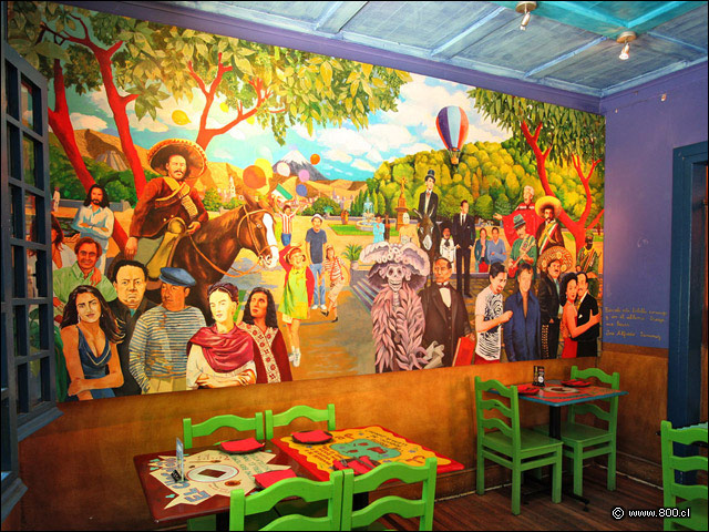 Mural en el comedor del primer piso - La Mordida