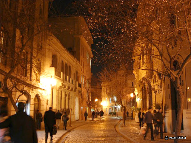 Calle Londres de noche - Barrio Pars-Londres