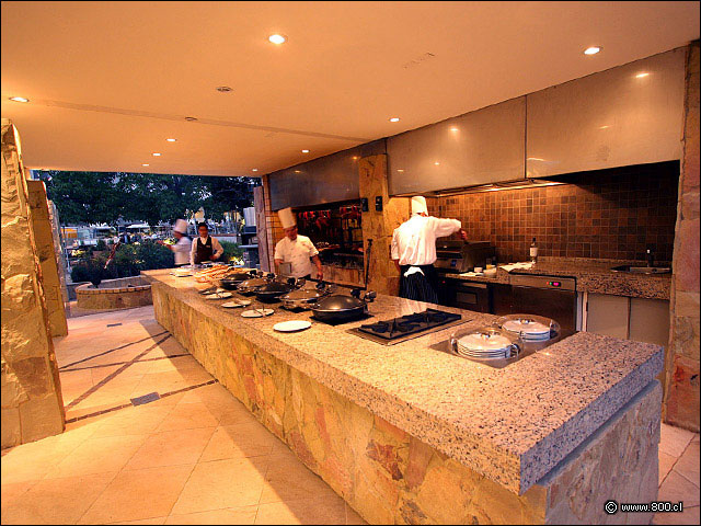 Cocina y parrilla a la Vista de El Bohio - El Boho - Hotel Sheraton