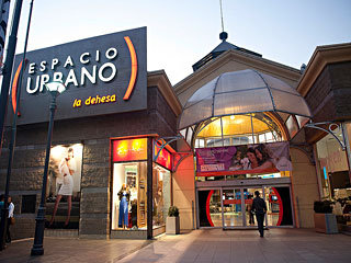 Mall Espacio Urbano (La Dehesa) - 800.cl