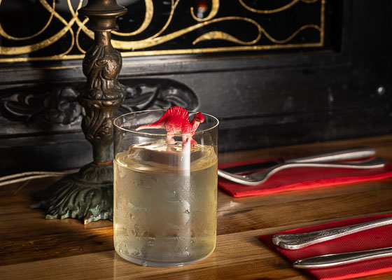 Bar La Providencia: Un imperdible de la coctelera chilena con alma de barrio